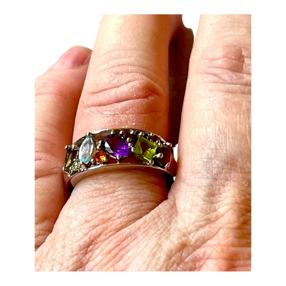 Multi Gemstones band set in Sterling! Amethyst, Peridot, Topaz, Garnets and more - Picture 4 of 10